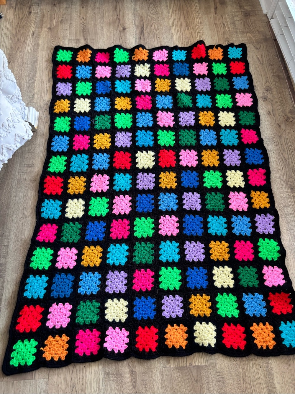 Vintage Granny square throw blanket bright colors 41x59